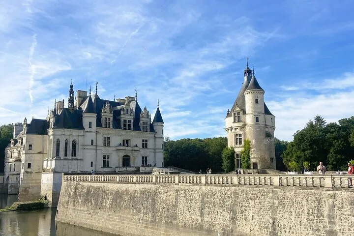 Château de Chambord on a guided Loire Valley castle tour from Tours with lunch